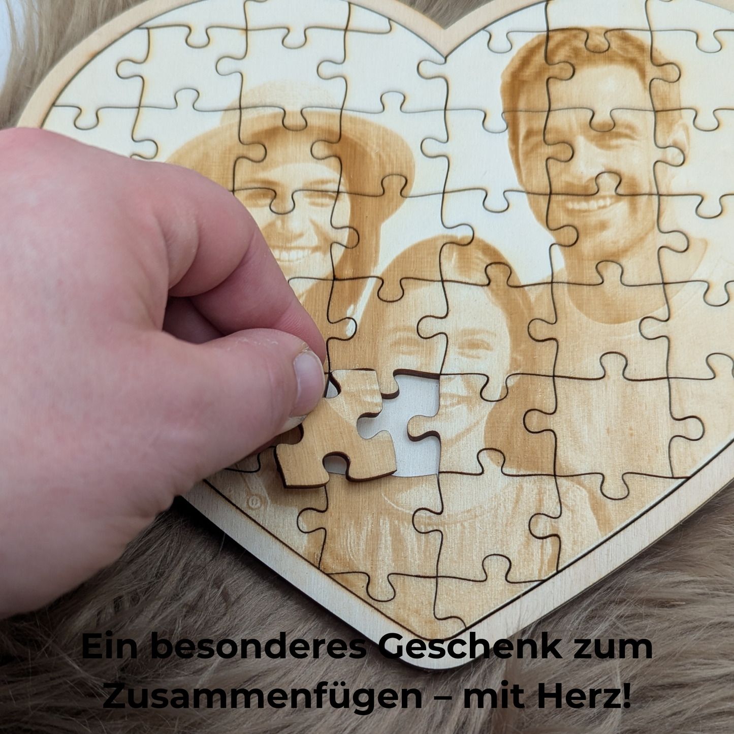 Personalisierbares Herz-Puzzle mit Gravur