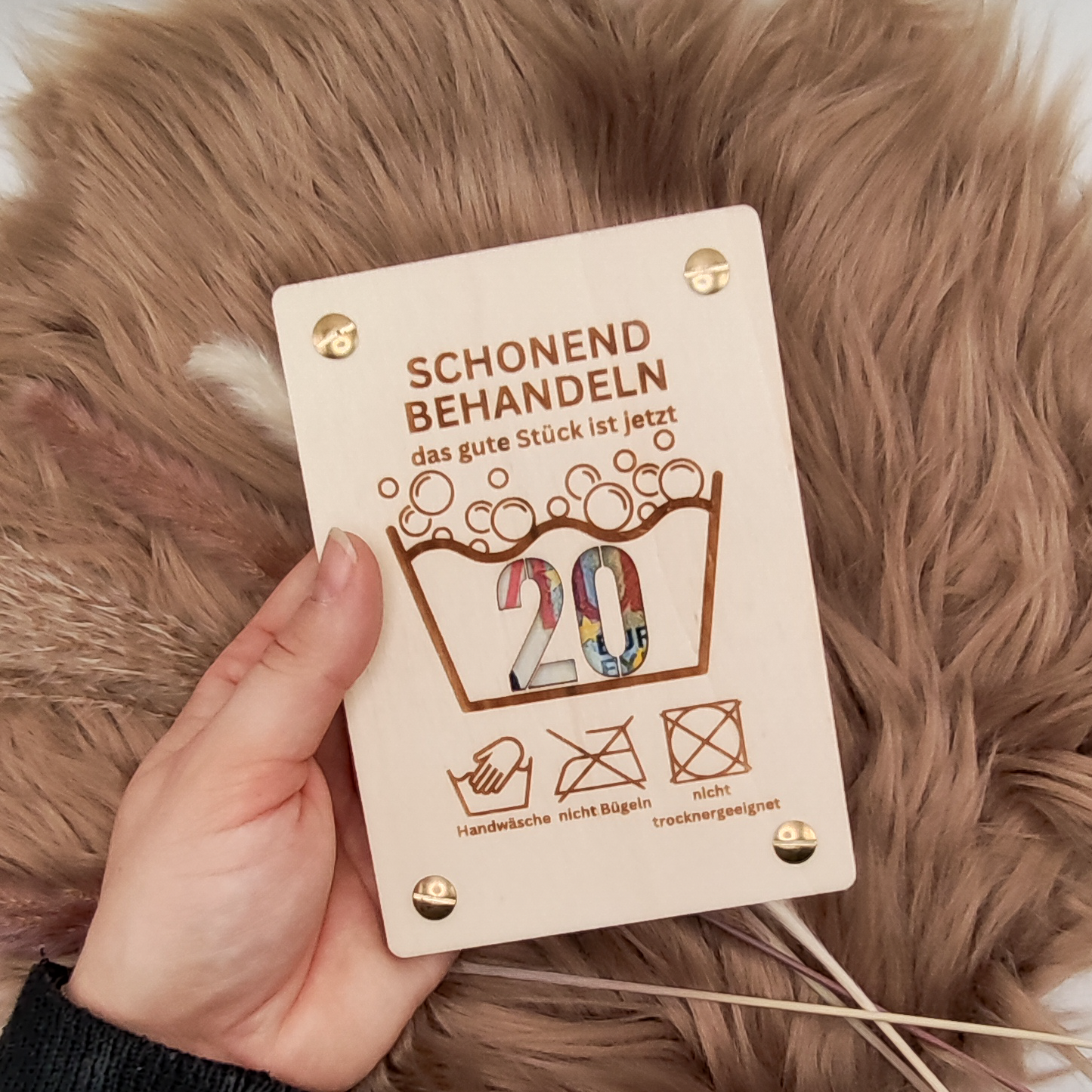 Lustige Holz-Geburtstagskarte – "Schonend Behandeln"