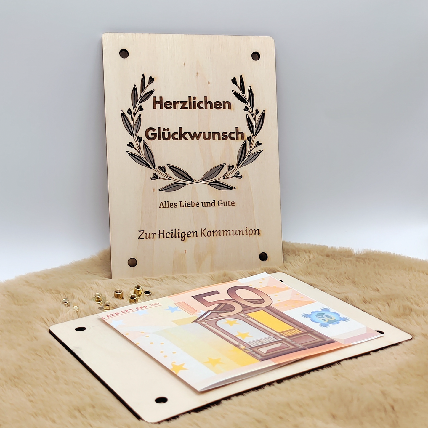 Personalisierte Holz-Geschenkkarte zur Kommunion – Einzigartiges Präsent mit Stil